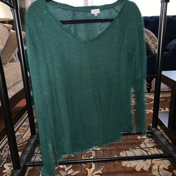 Long sleeve green sweater - Picture 1 of 2
